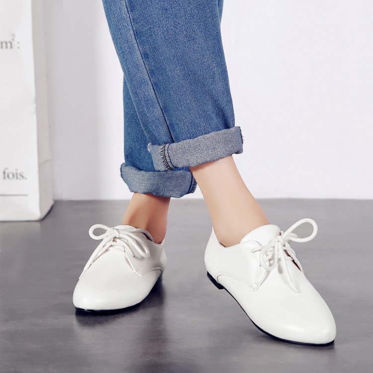 Fashion Flat Shoes for Kids and Teens Lace-Up Round Toe - Image 5